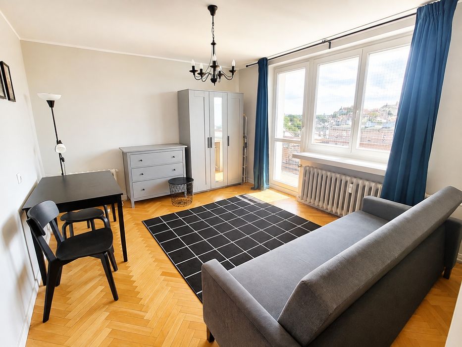 Mieszkanie-kawalerka ok.30m2, ul. Sieroca, blisko kompleksu UM przy ul. Chodźki