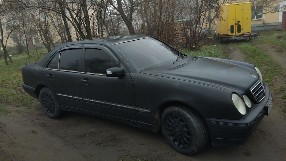Мерседес 210 2.2cdi