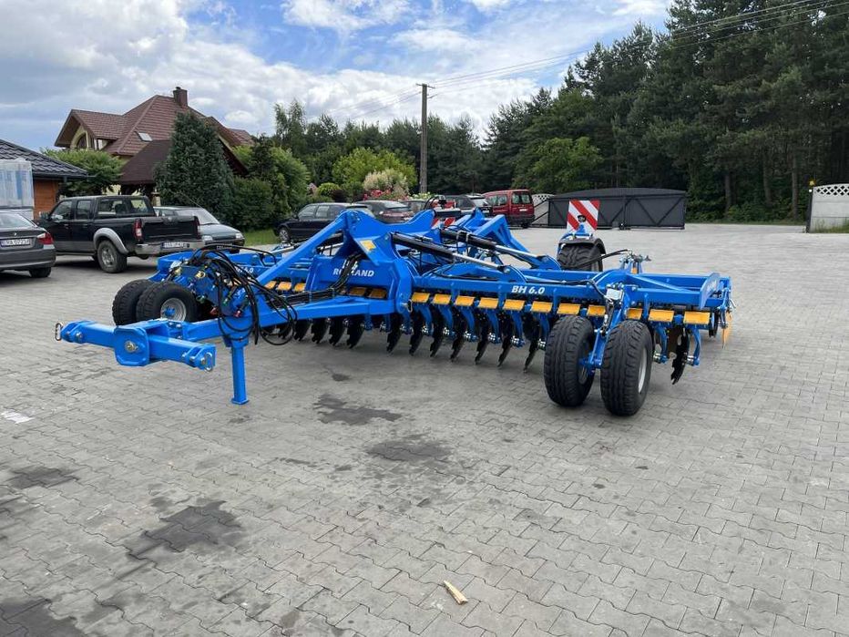 Brona talerzowa hydrauliczna ROLLAND Filed Hawk 6m BH talerzówka