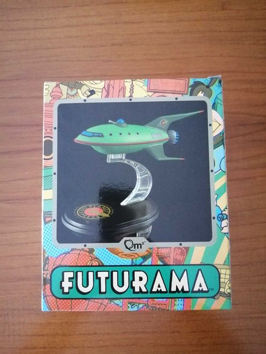 Futurama Planet Express Ship64286464199810121