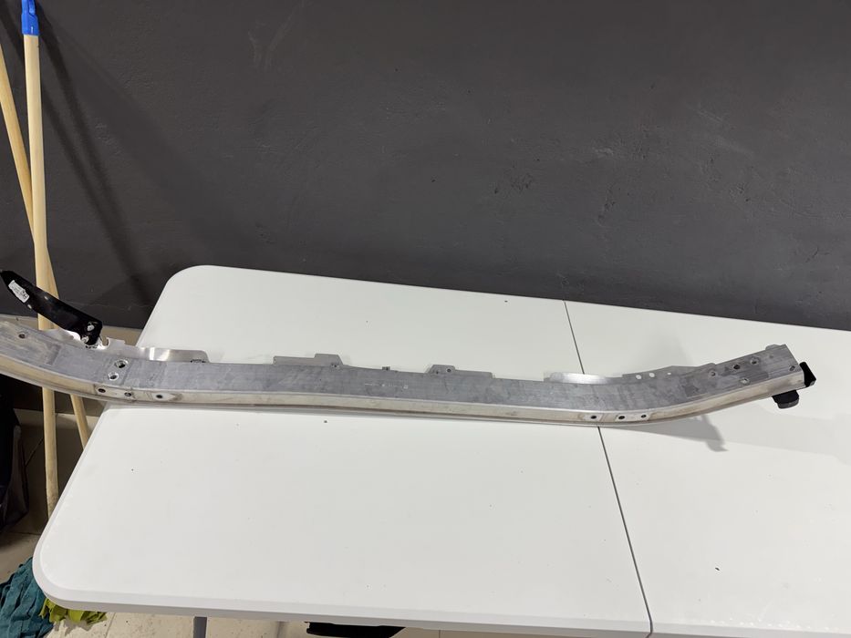 BMW x 2 2025 балка підсилювача бампера