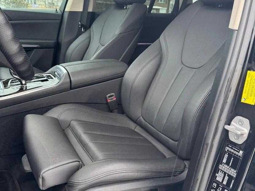 Продам BMW x5 2020