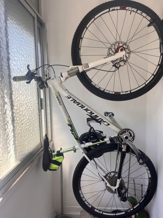 CANNONDALE TRAIL 4 - M