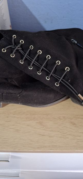 Botas cano alto preto