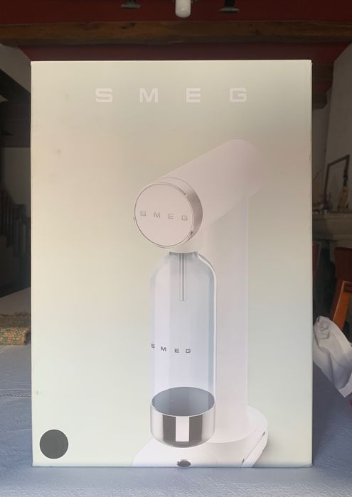 [NOVO] SMEG Máquina de Gaseificação - Preto
