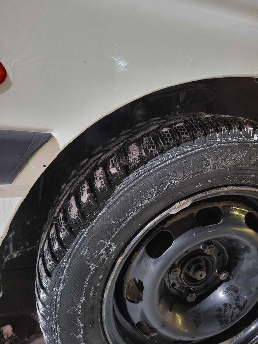 Продам FORD   ..