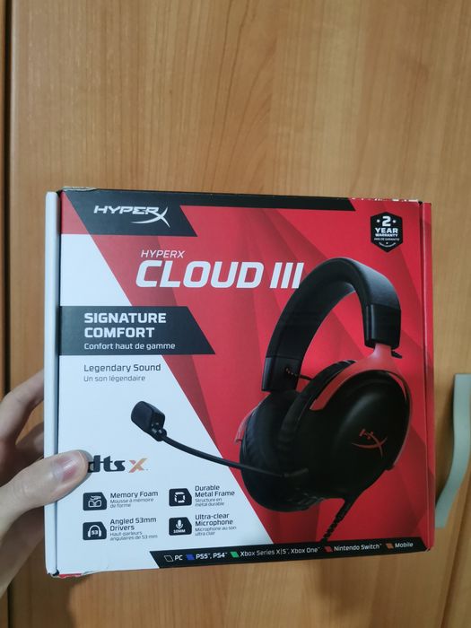 Hyper x cloud 3 novos sem uso64552453604737125