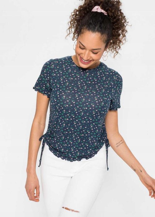 B.P.C t-shirt granatowy w kwiatki 32/34.