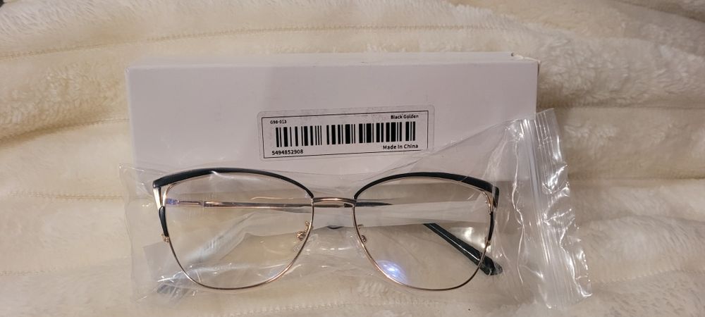 Okulary czarno-złote nowe