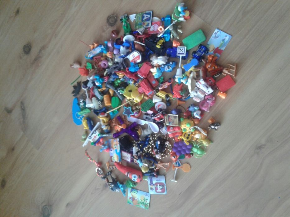 Kinderki i drobiazgi