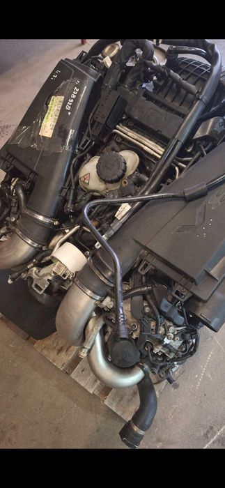 Silnik Mercedes-Benz 4.7 V8 beznzyna 278932