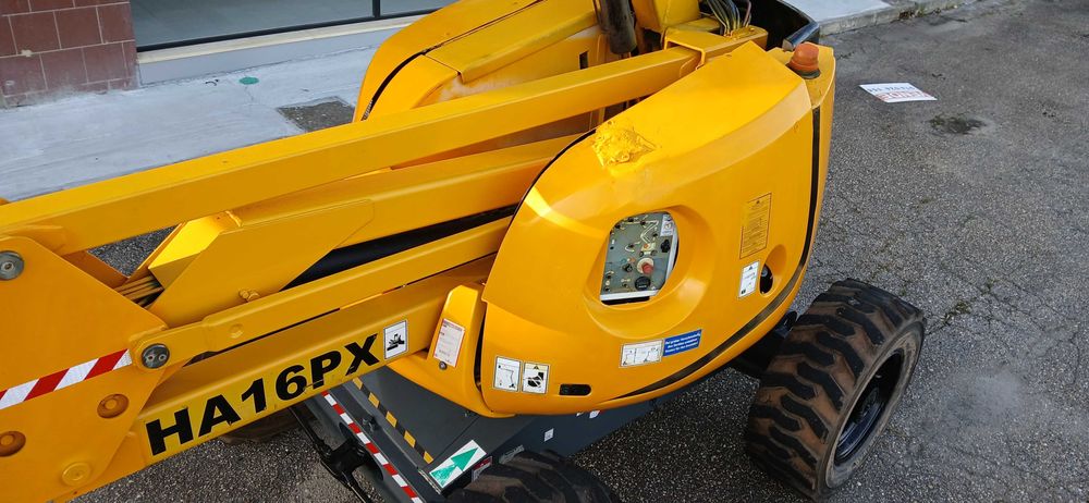 Plataforma elevatória Haulotte