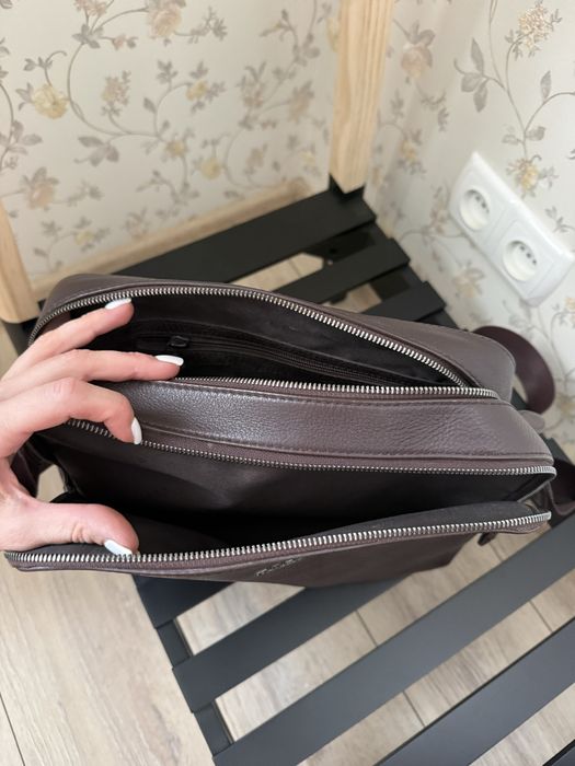 Hugo boss чоловіча фірмова шкіряна сумка оригінал хьюго босс