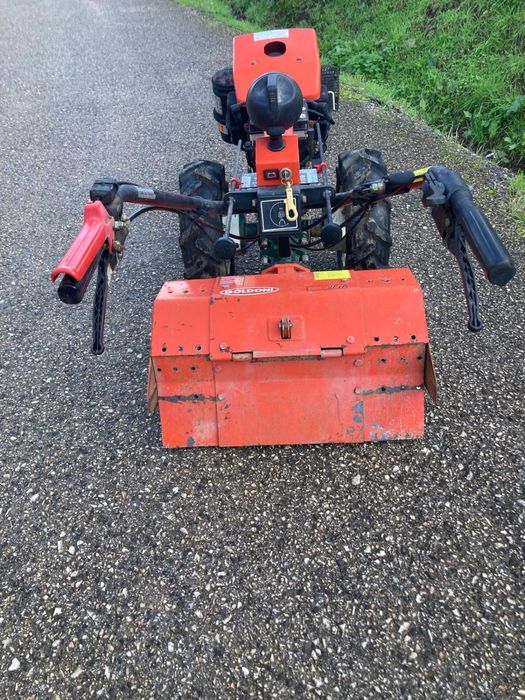 Motocultivador com motor de arranque