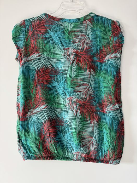 Przepiękna bluzeczka na lato - Tom Tailor - stan idealny r. 140