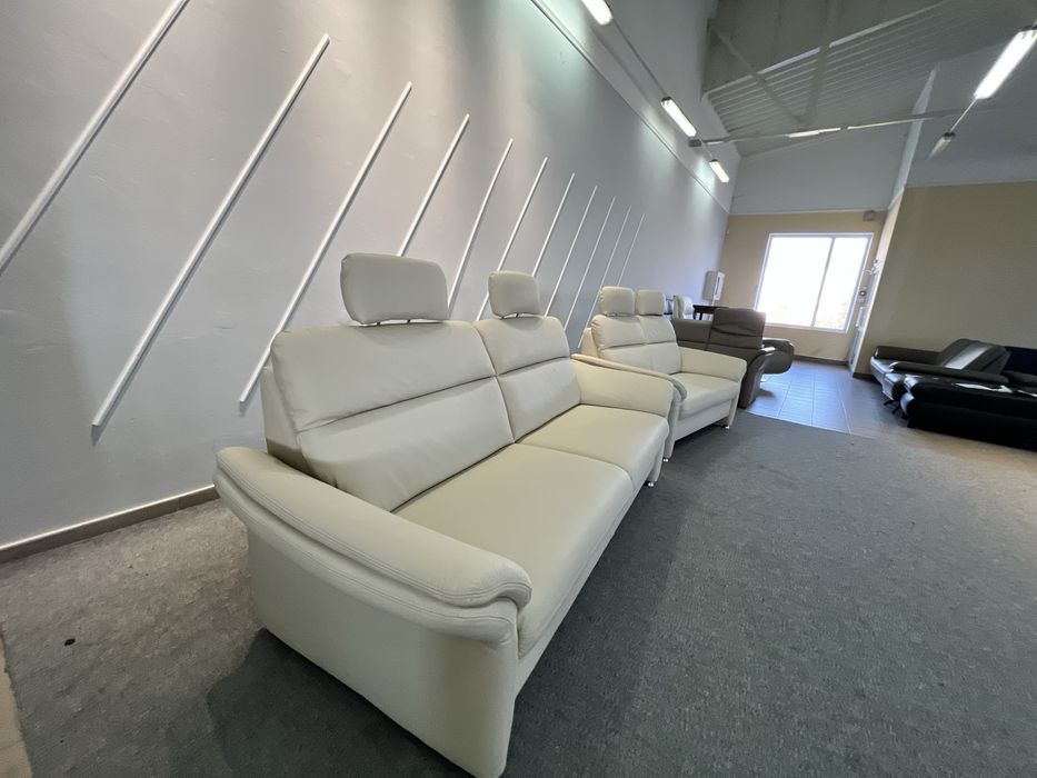 Нові два дивани шкіряні трійка двійка нерозкладні