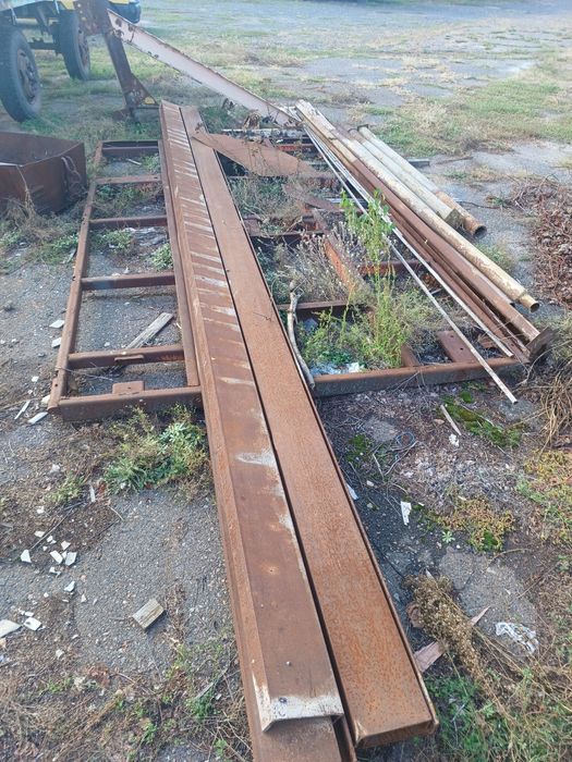 Продам раму і 2 платформи 2ПТС-4