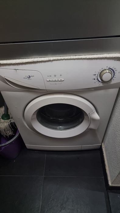 Maquina de lavar roupa