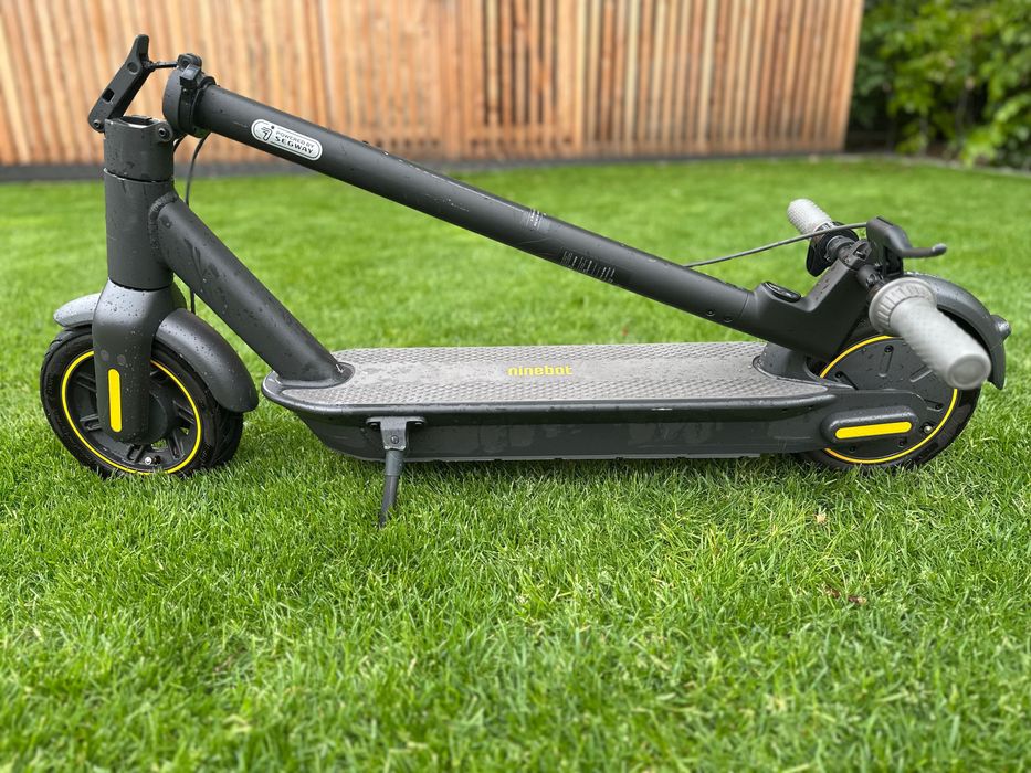 Hulajnoga elektryczna Segway Ninebot MAX G30 II – 65 km zasięgu.