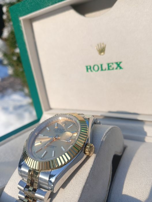 Zegarek Rolex Datejust 41mm Złoty Dial