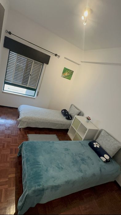 Quarto mobiliado em Entroncamento a 5 min. da estação de comboio