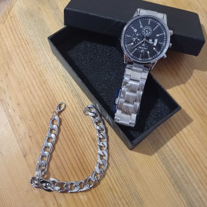 Zegarek z bransoletká