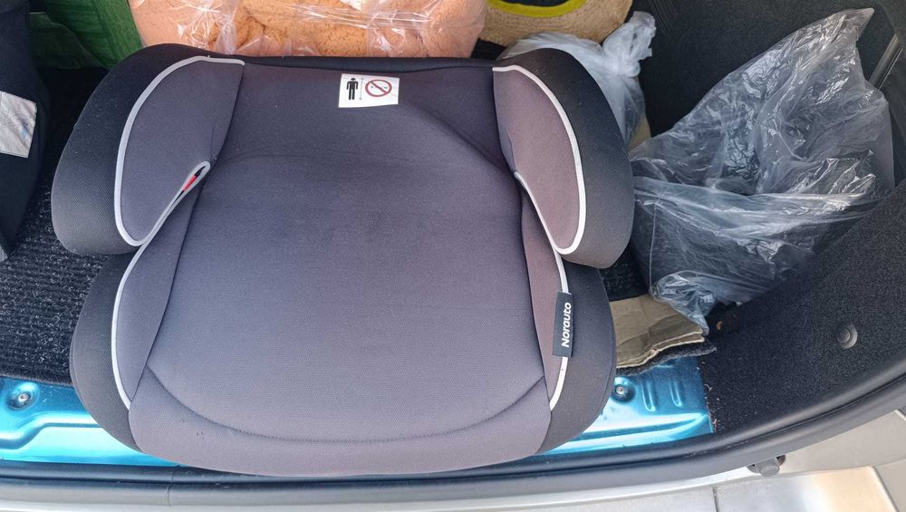 Cadeira de criança para usar no carro