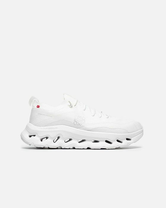 On Cloudtilt x Loewe White (41-45) Кросівки бігові білі