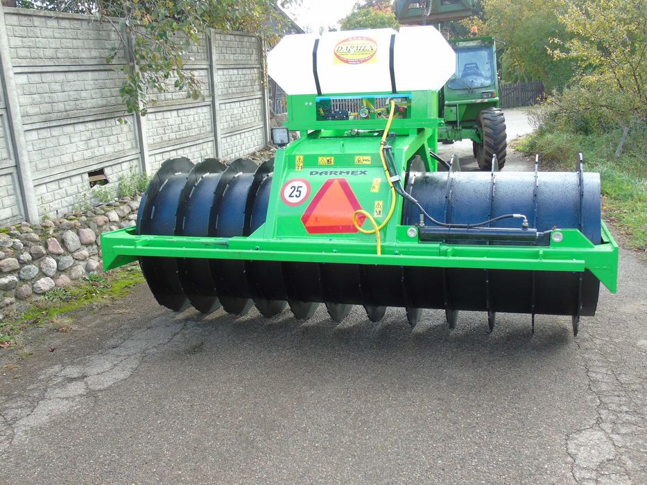 Wał pryzmowy hydrauliczny  z aeratorem