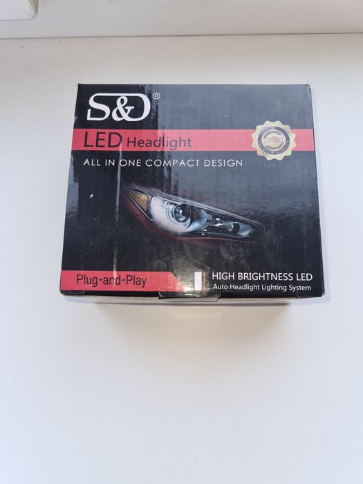 LED лампа H4 (комплект)
