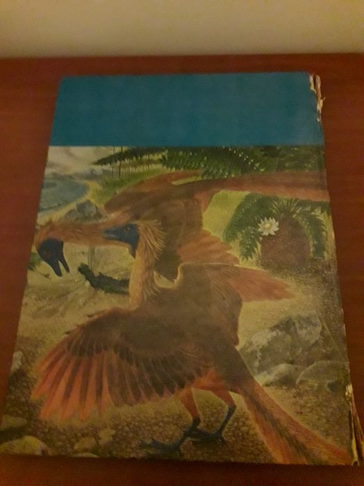 Livro O mundo em que vivemos " de 1970