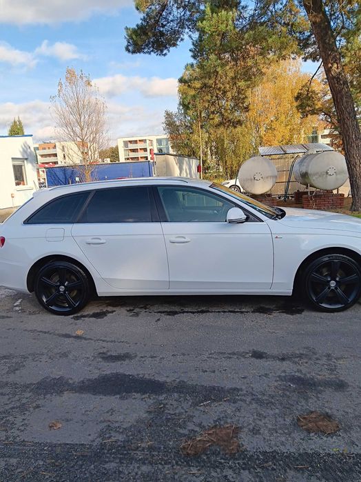 SPRZEDAM  zamiana Audi a4b8