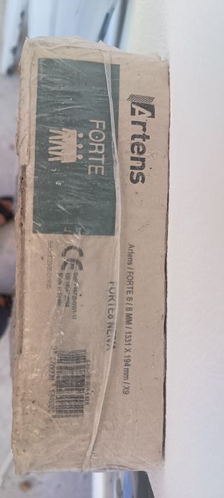 Flutuante Artens CL 32 AC4 + 2 rolos cortiça
