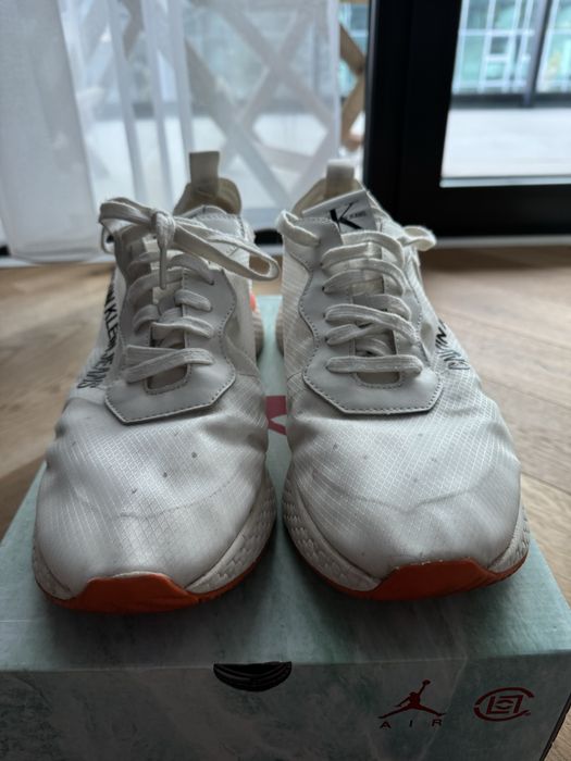 Calvin Klein Jeans Alban S0583 białe sneakersy