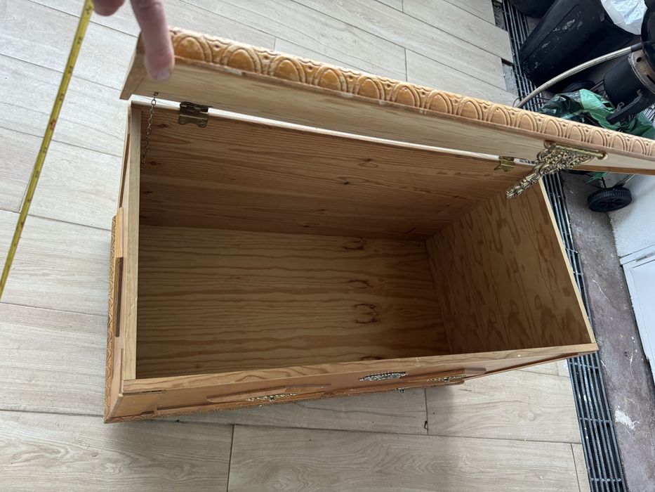 Vendo arca de madeira