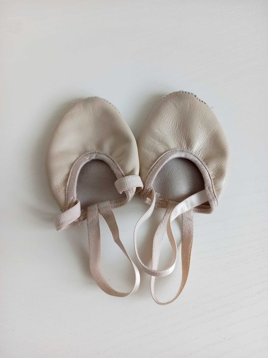 Дитячі Напівчешки шкіряні Lider. Наколінники Tuloni xs для танців.