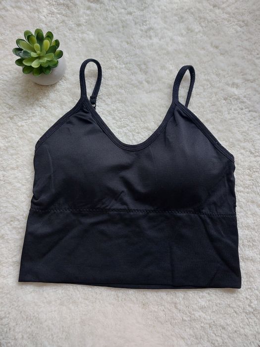 Жіночий одяг розпродаж