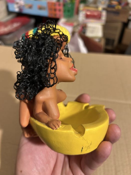 Erotismo cinzeiro made in Jamaica vintage
