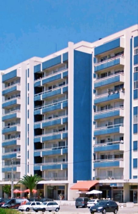 T2 Prédio Azul Miramar praia