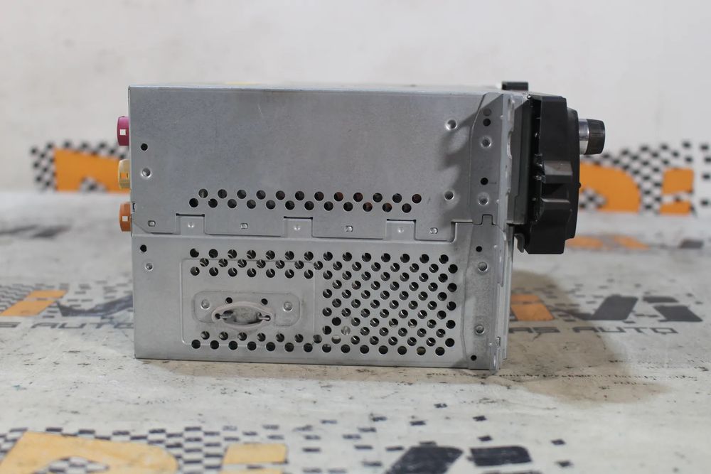 Rádio / auto-rádio BMW 3 (E90)