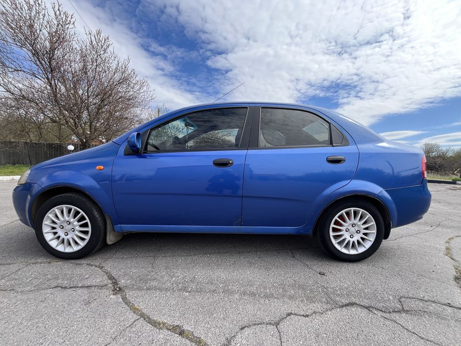 Продам Chevrolet Aveo LS t200