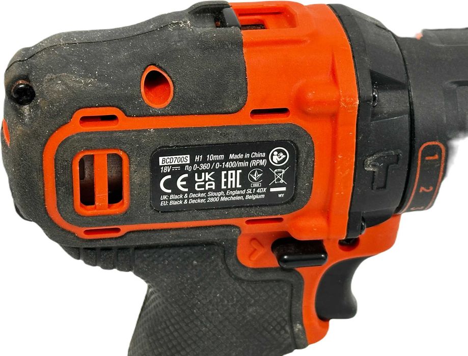 Wkrętarka Black+Decker BCD700S 2 aku ład + torba