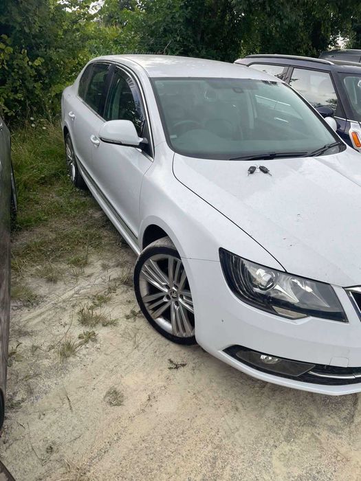 Розборка/Шрот/Запчастини Skoda Superb 2 2015 2.0tdi LS9R