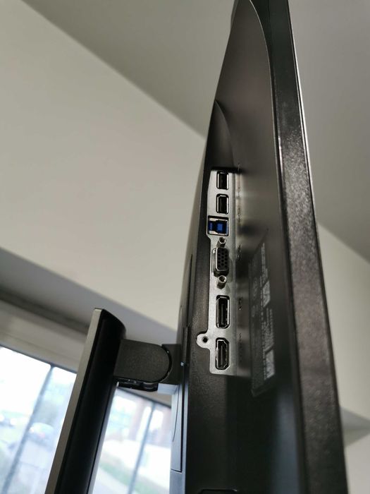 Monitor Dell P2319h 23'' FHD IPS HDMI DP USB idealny