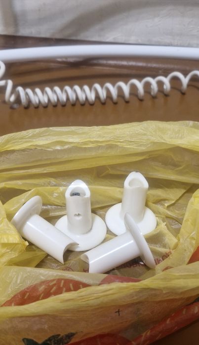 Рушникосушка електрична, у гарному стані.  Самовивіз.