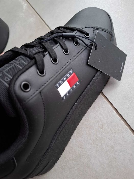 Sneakersy buty Tommy Hilfinger 40 czarne