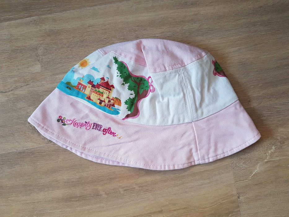 Różowy bawełniany kapelusz bucket hat DisneyParks Once Upon a Time58cm