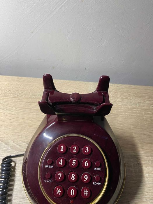 Stylowy telefon CYFRAL model C-909