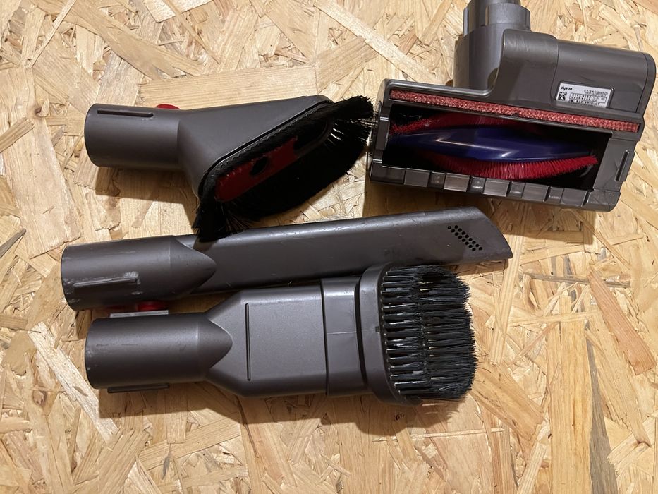 Sprzedam odkurzacz Dyson v10