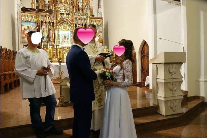 Suknia ślubna34- 36 na niską osobę